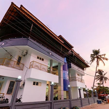 Oyo 11891 Amare Beach Resorts Alappuzha Dış mekan fotoğraf